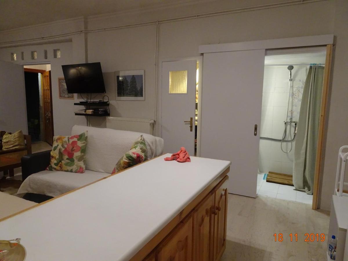Vitina's Little House Guest house