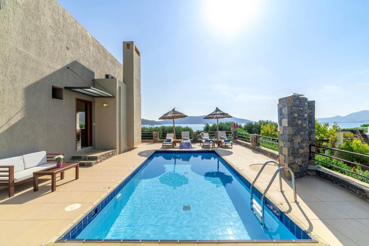 Villa Blue Island *