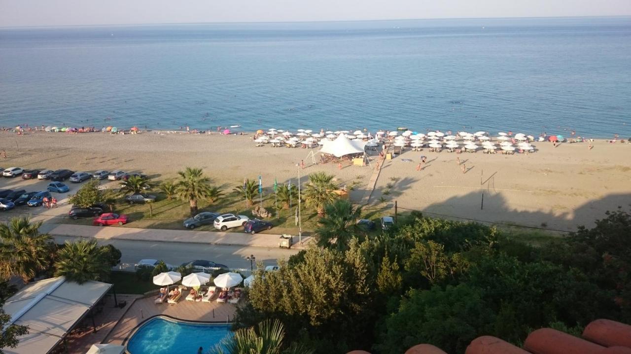 Golden Hotel 3*
