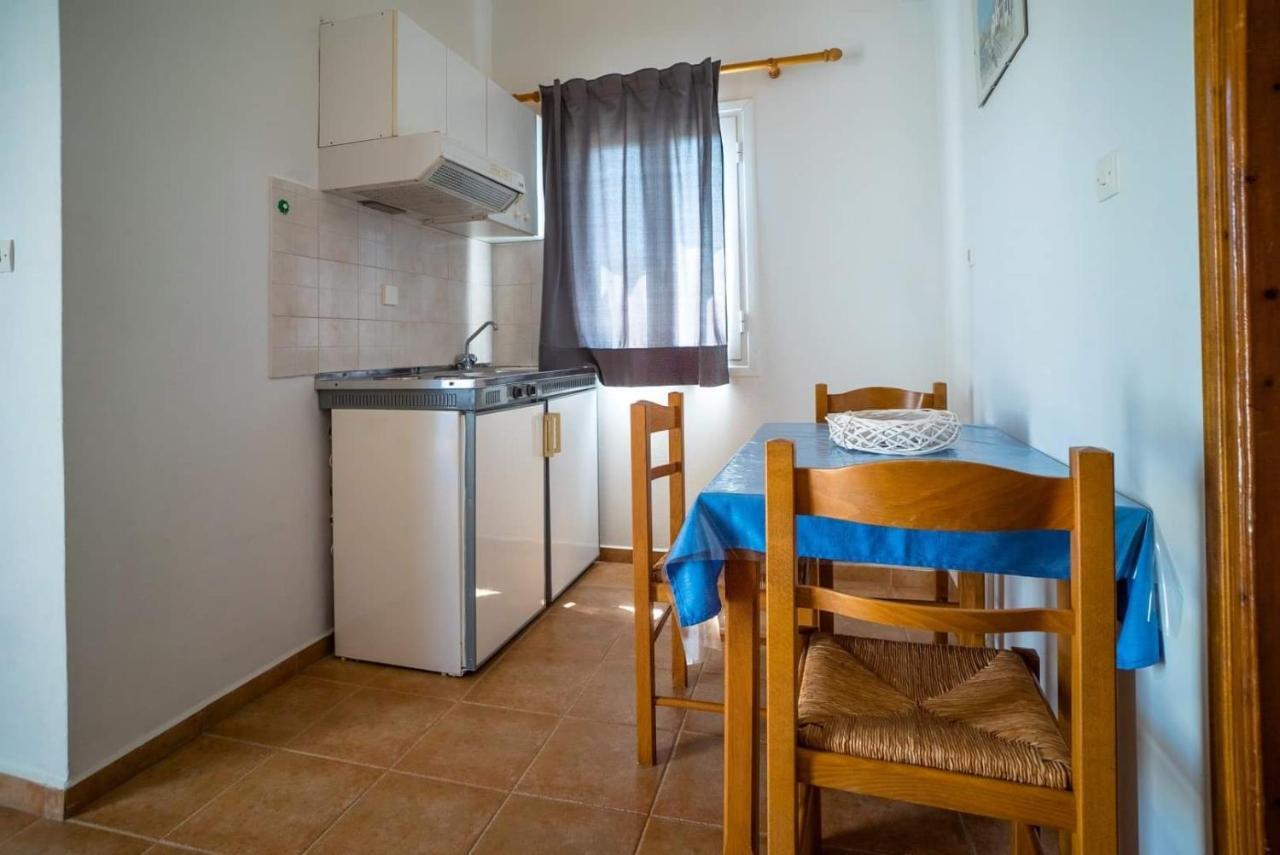 Armenaki Apartment *