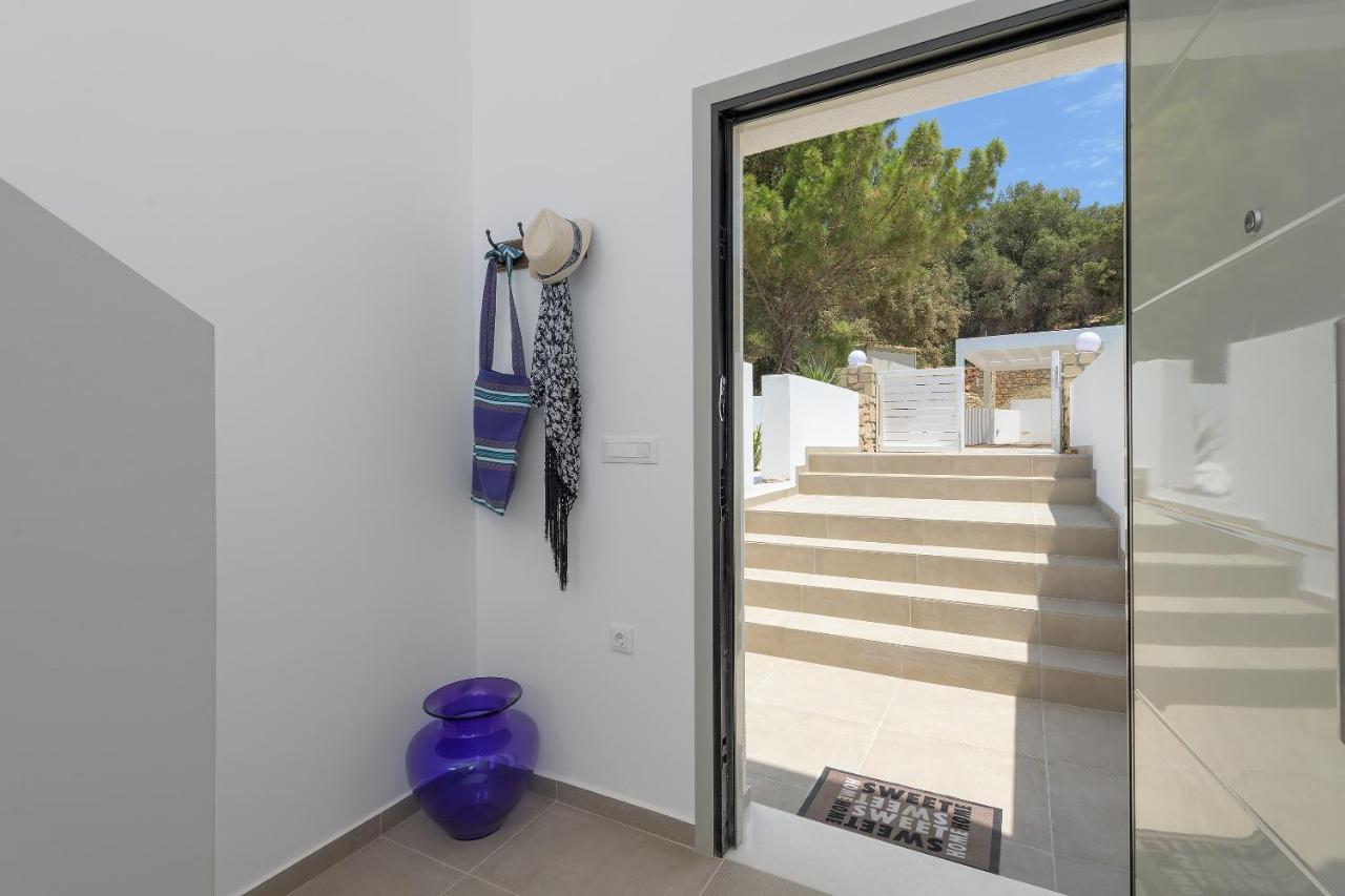 Villa Mimosa In Pefkos