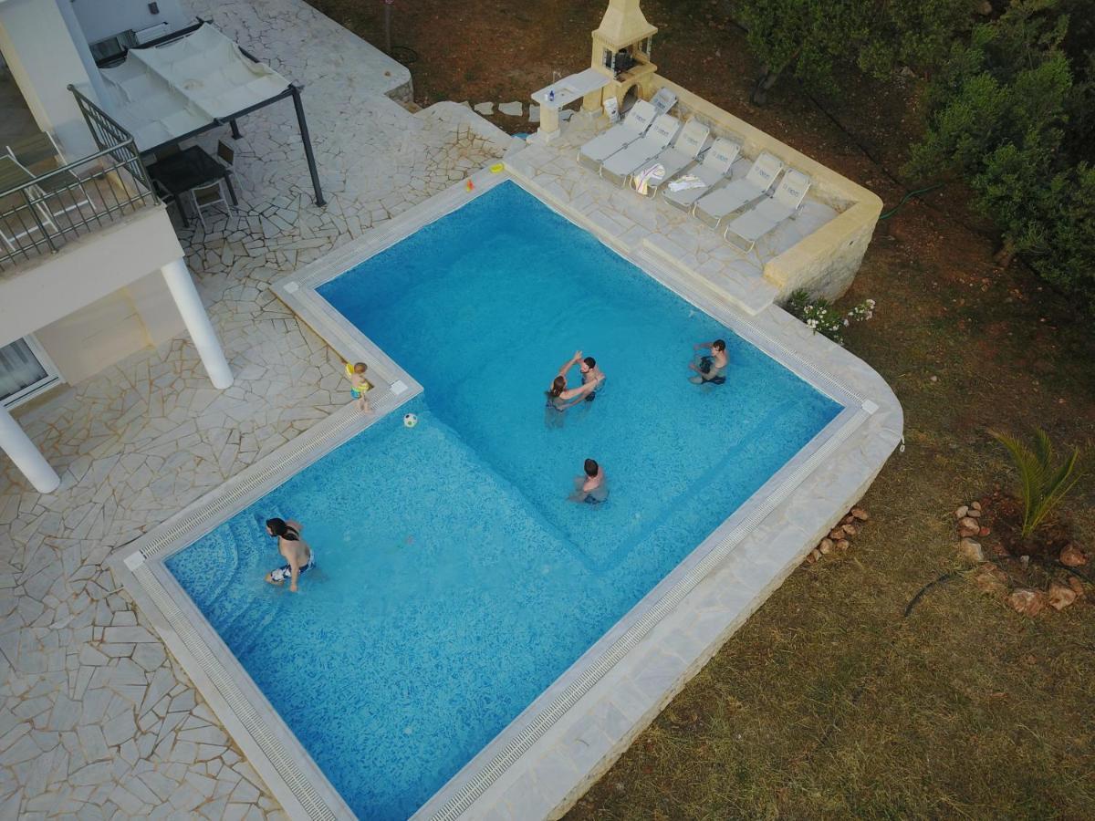 Luxe Livadia, 10 Personen Villa *