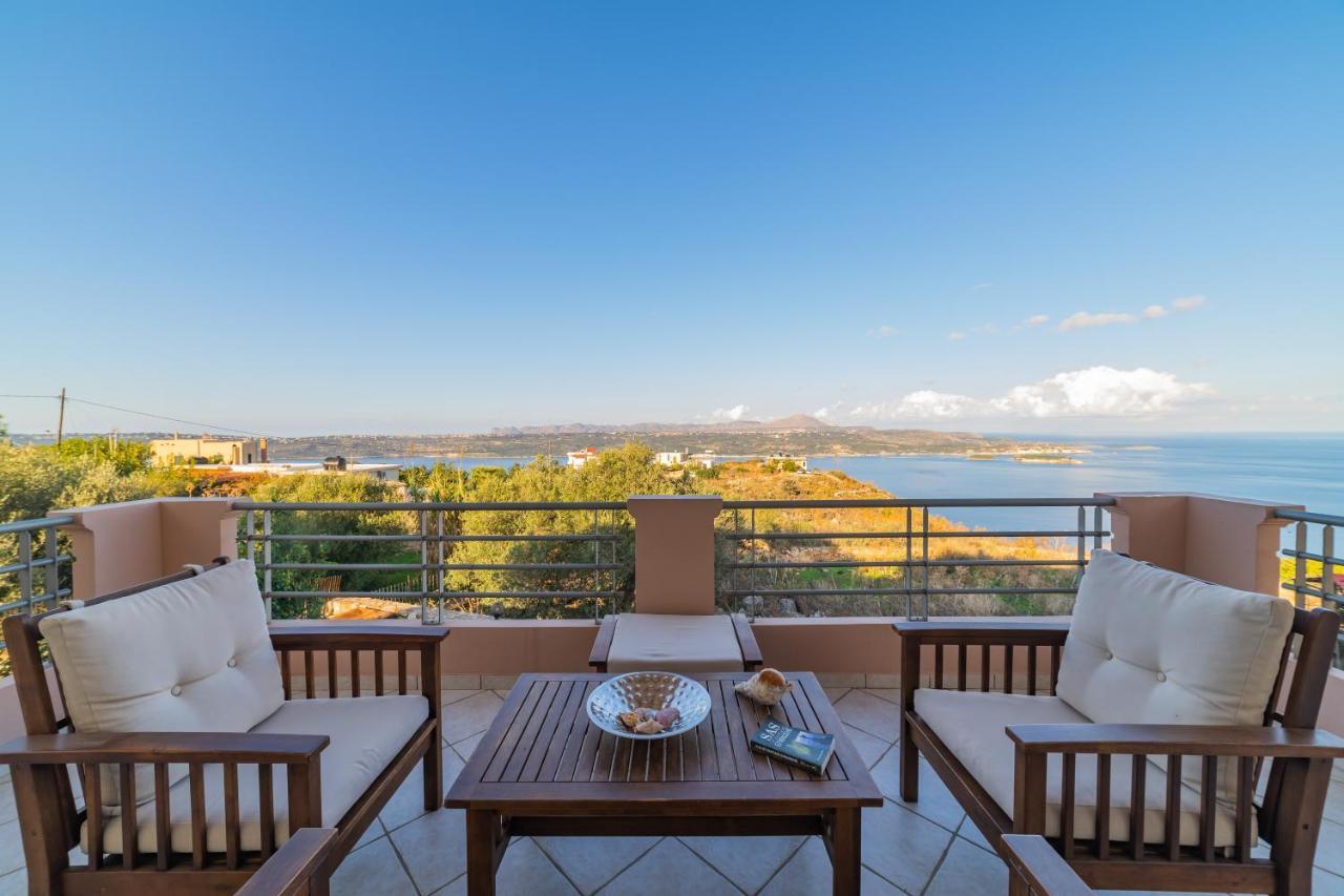 Deluxe Kamba With Sea View Villa *