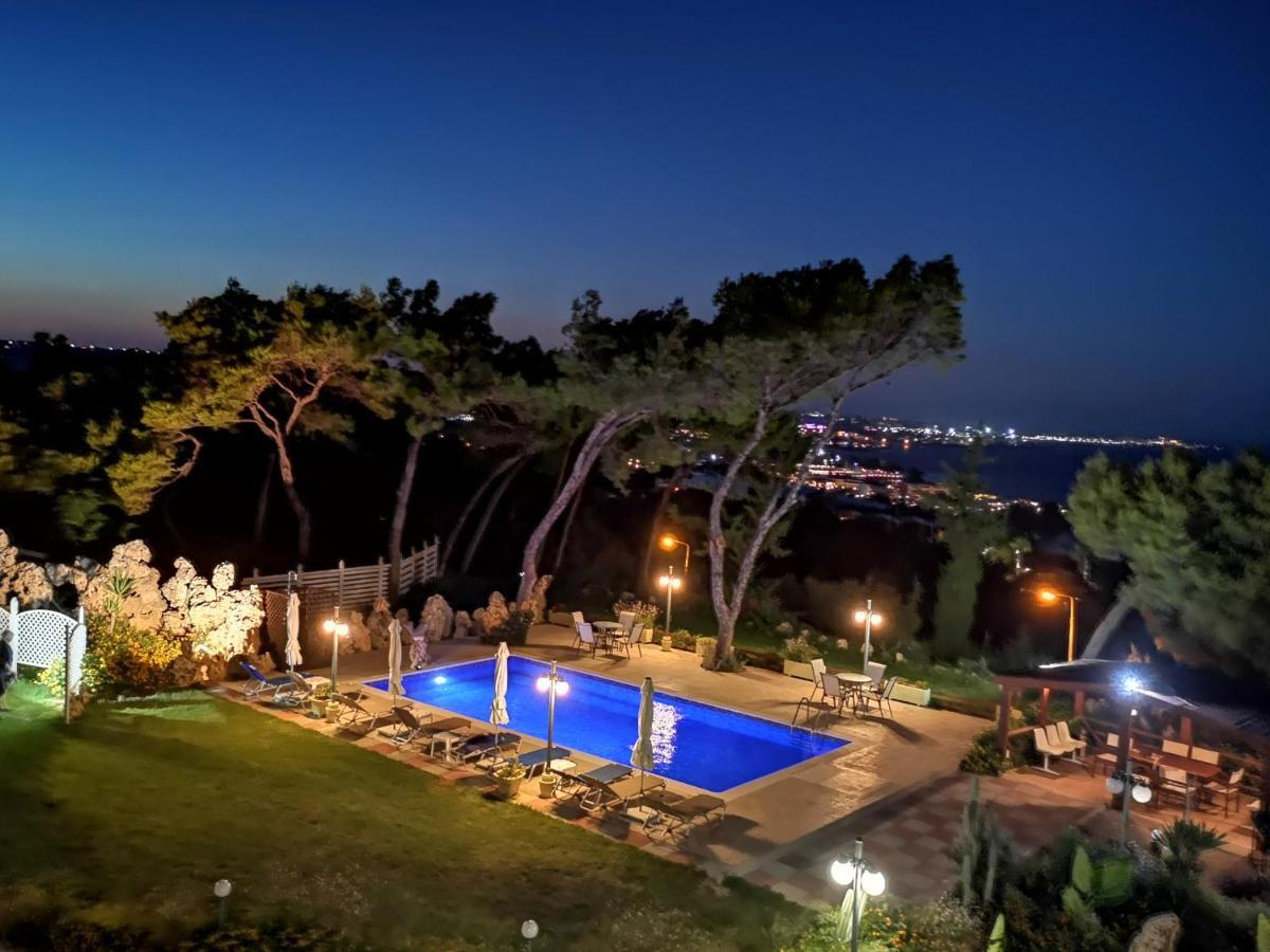 Villa Louis Luxury By Living In Blue *