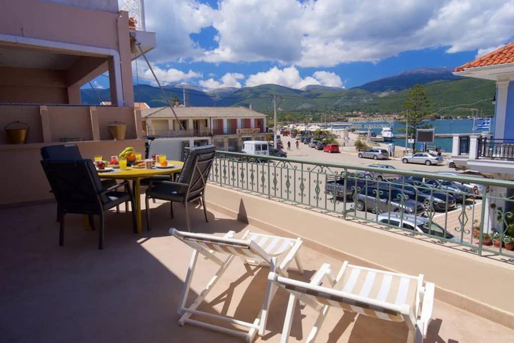 Apartment Casa Di Vito, 10m From Sami's Main Square