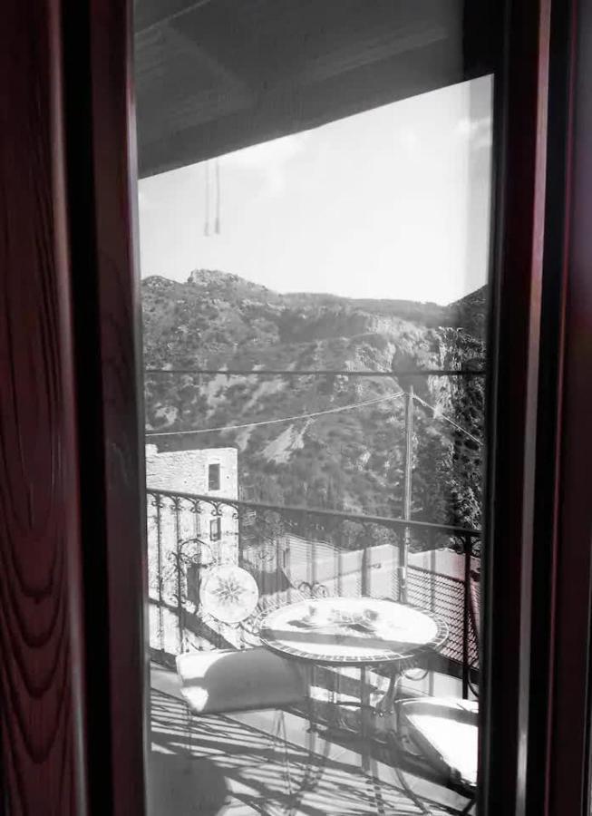 Apartment Sophia's Stone House Dimitsana