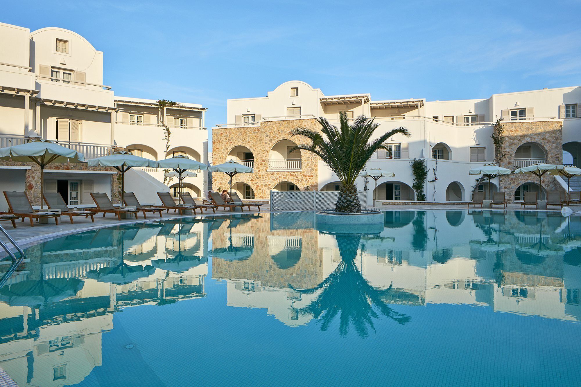 Hotel Aegean Plaza Kamari (Santorini)