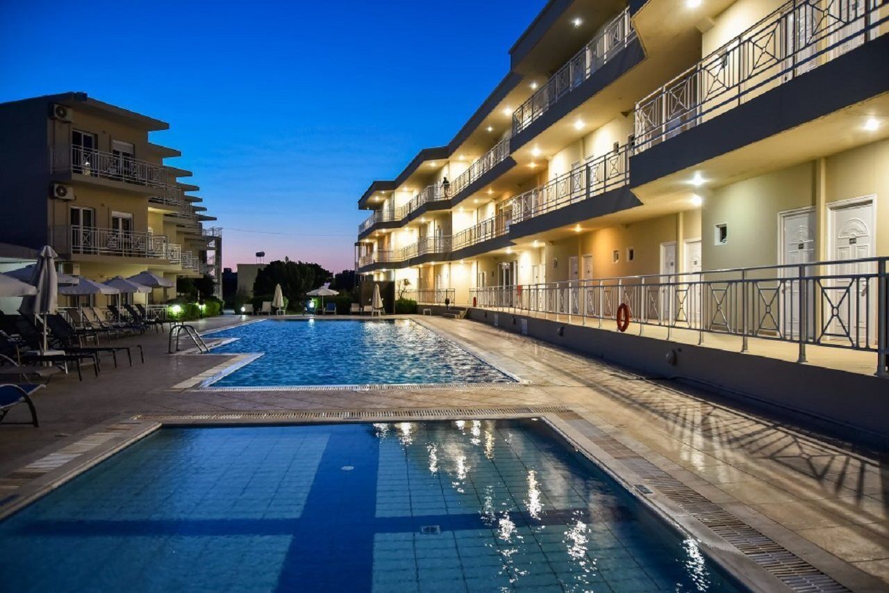 Chrissy's Paradise Hotel 3*