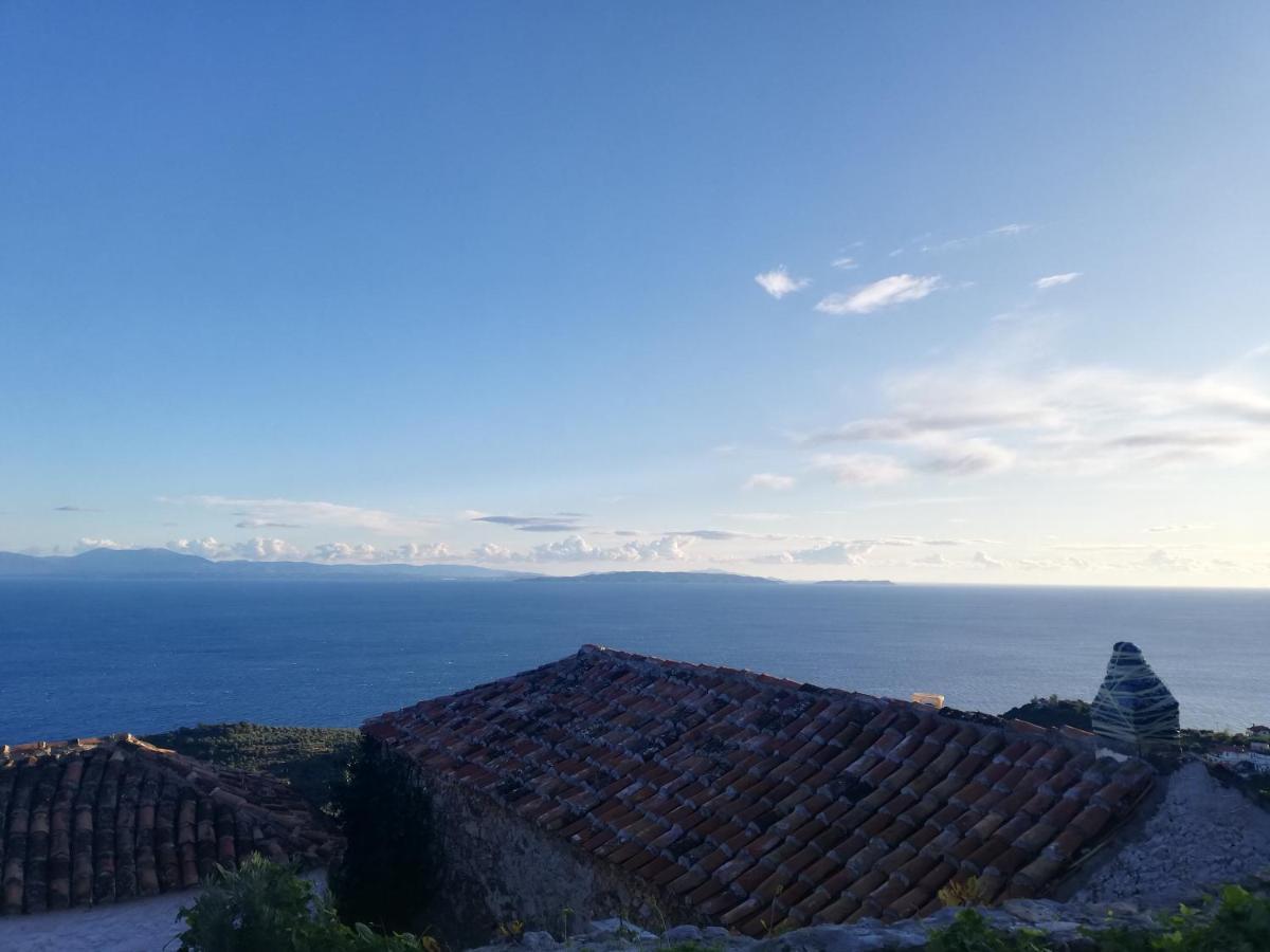 Holiday home The Traditional Hause With The View Leonidio