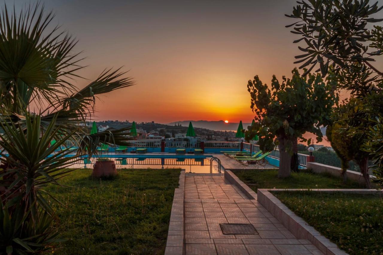 Eliros Studios Aparthotel Stalos