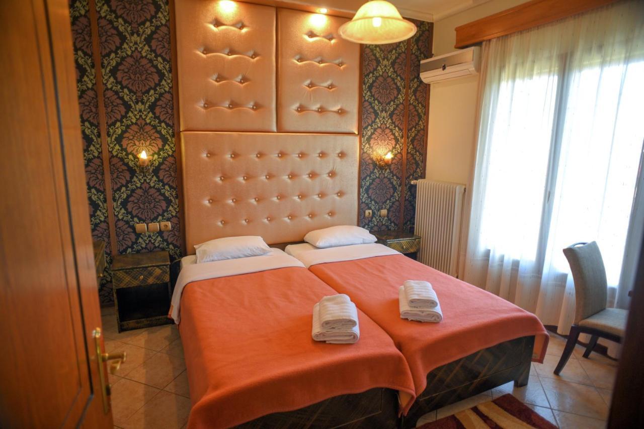 παραδοσιακο 3* Loutraki (Pella)