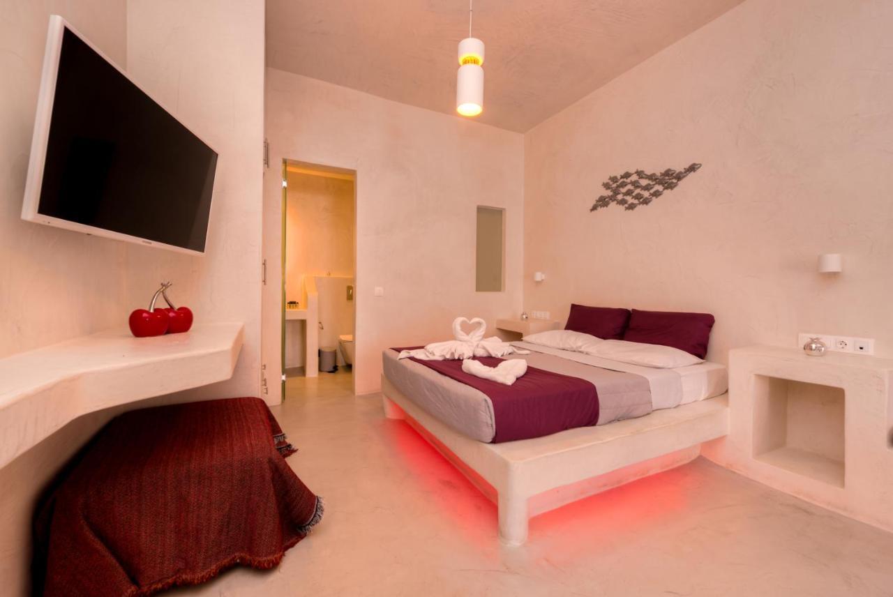 The Muses Of Santorini Private Jacuzzi Apartment *