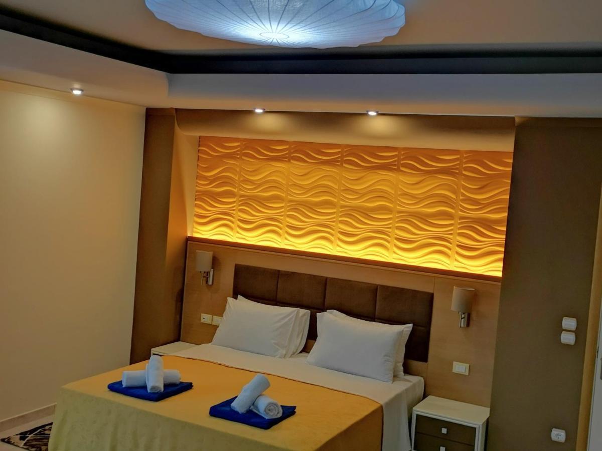 Louis Luxury By Living In Blue Villa