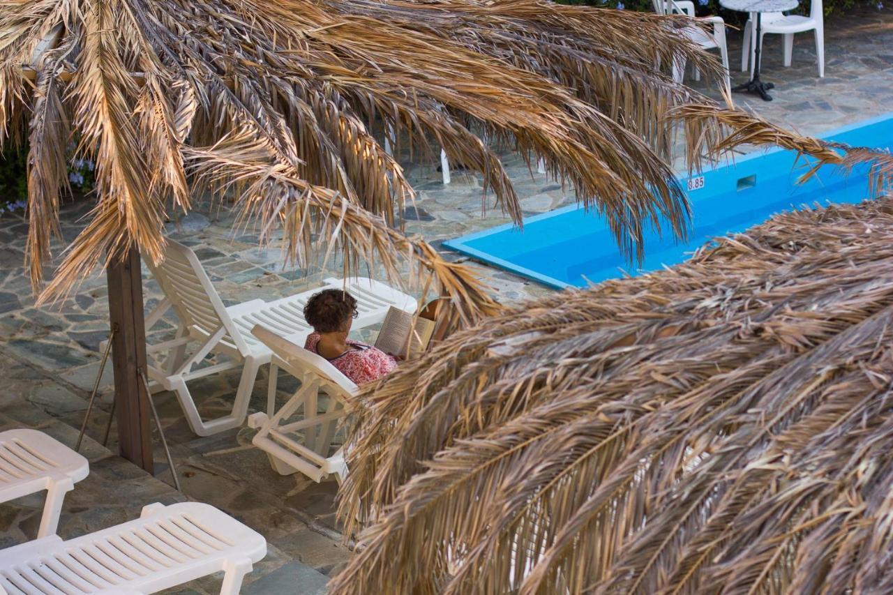 Elies Hotel
