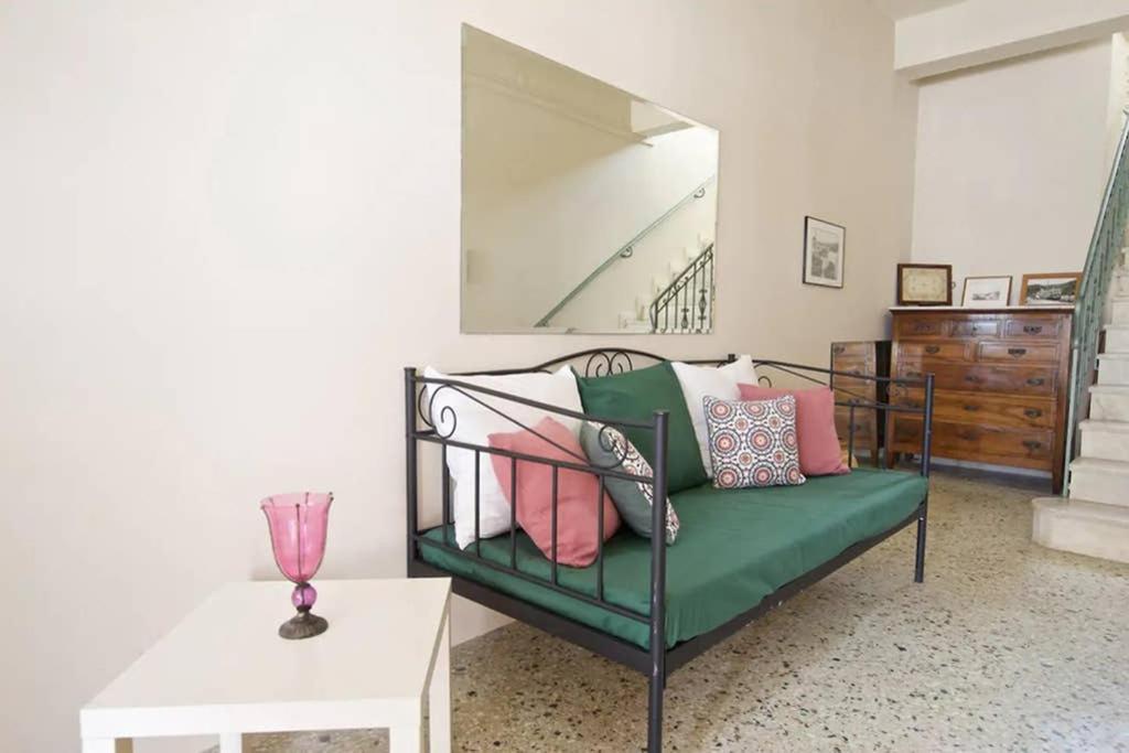 Casa Di Vito, 10m From Sami's Main Square *