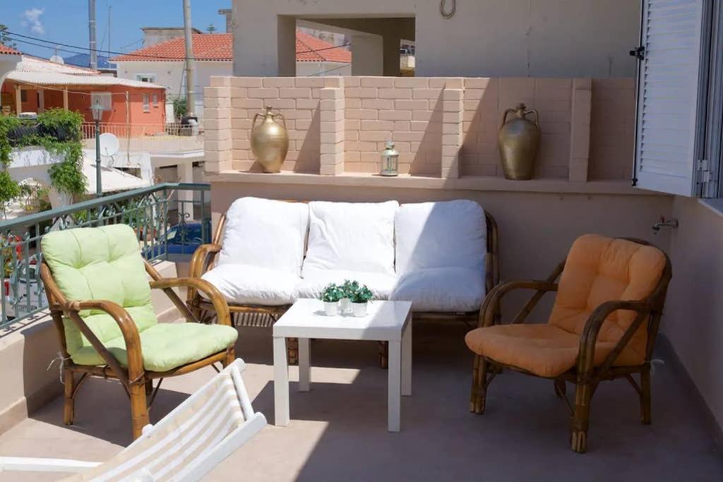Apartment Casa Di Vito, 10m From Sami's Main Square