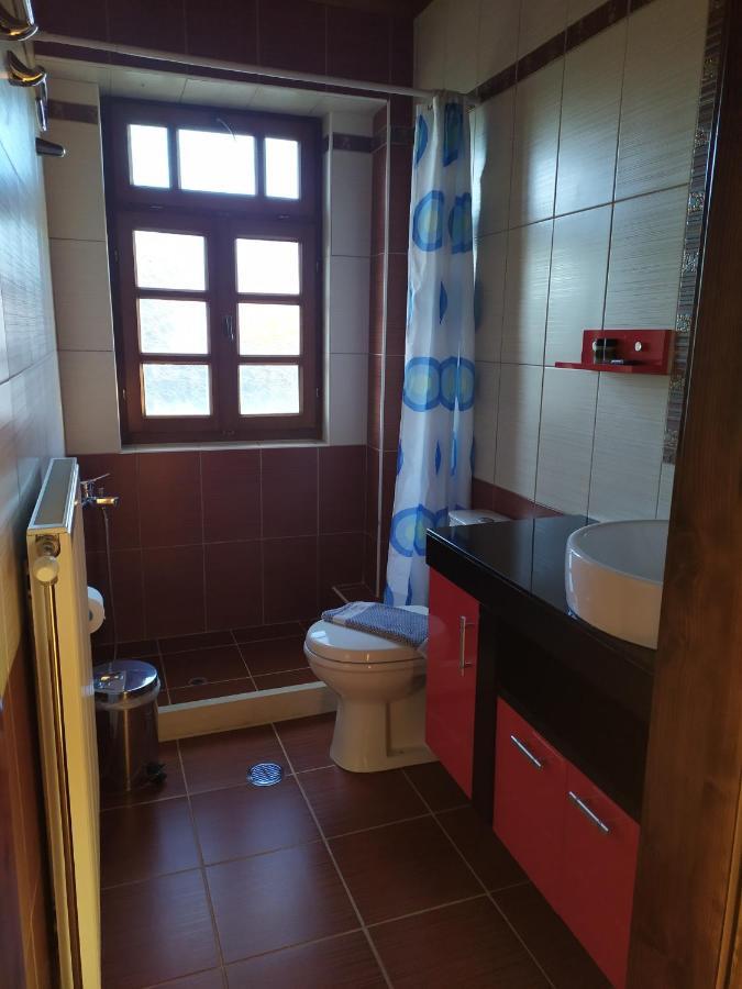 Aggelon Katafygio Hotel