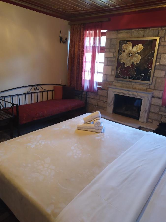 Aggelon Katafygio Hotel Asprangeloi