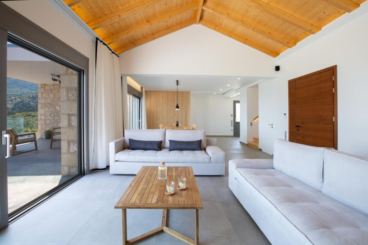 Rachi Sea View Blue Villa *