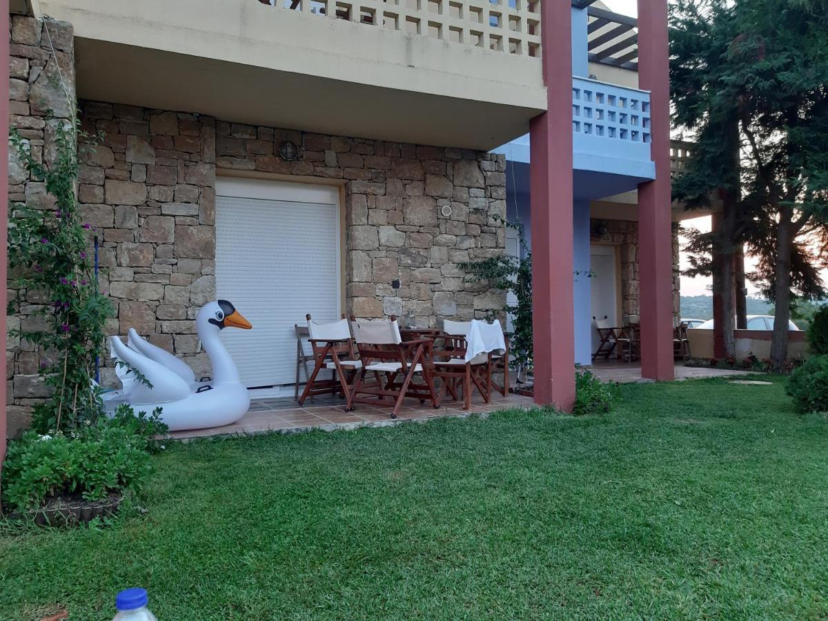 Ydna Family Apartment Possidi