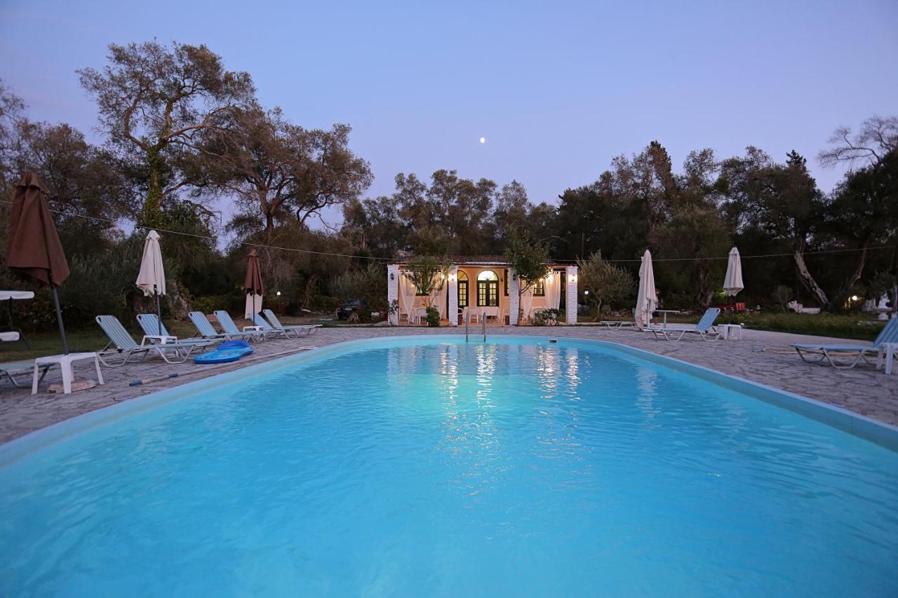 Alykes Family Aparthotel