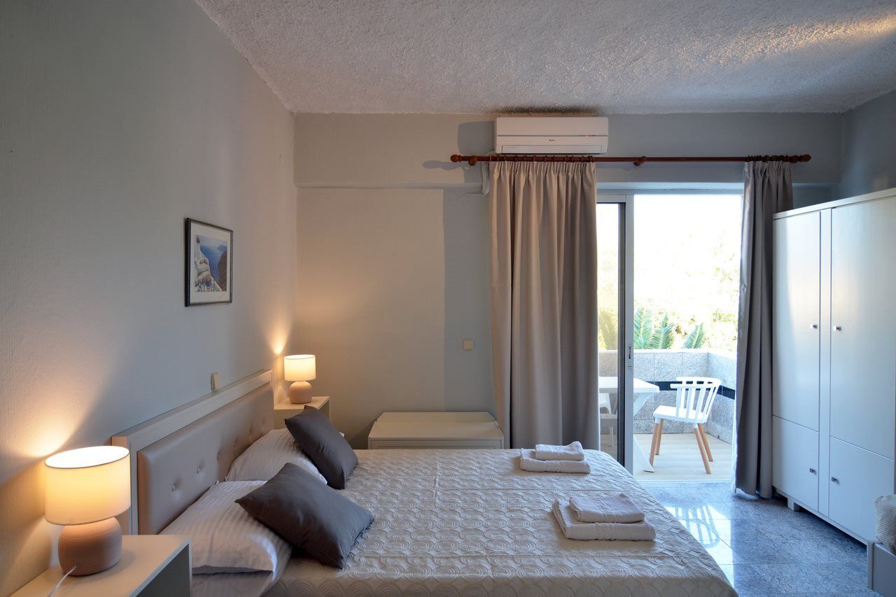 Arion Hotel 3*