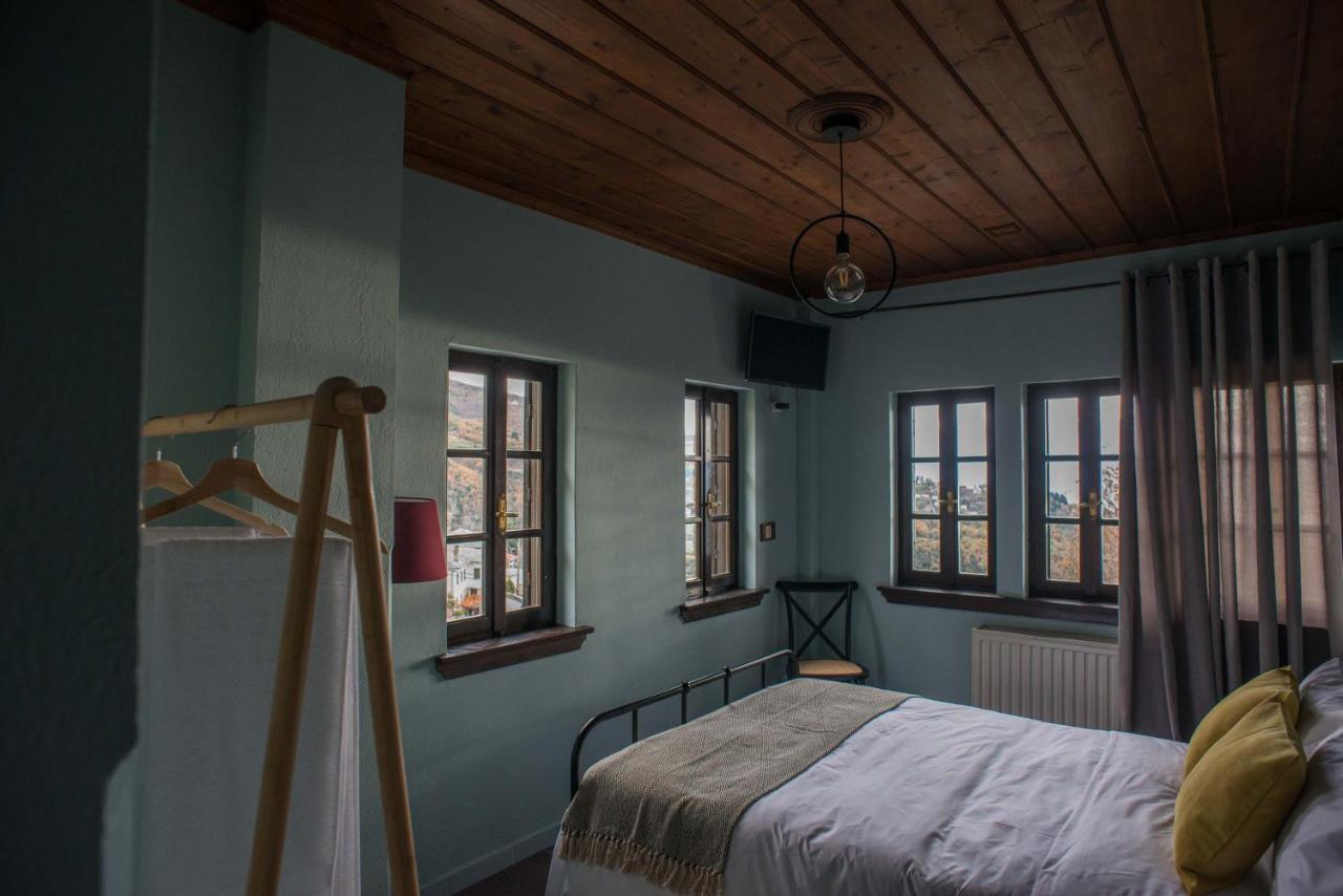 Charis Guest house *