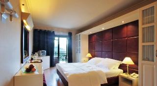 Lagadia Hotel 4*