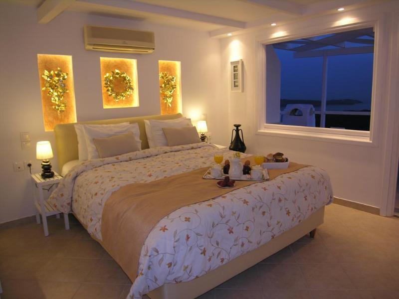 Abyssanto And Hotel 3*