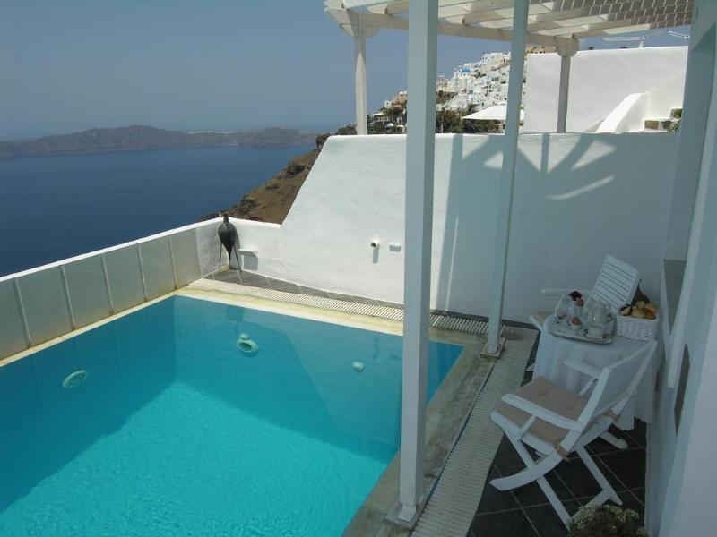 Abyssanto And 3* Imerovigli (Santorini)