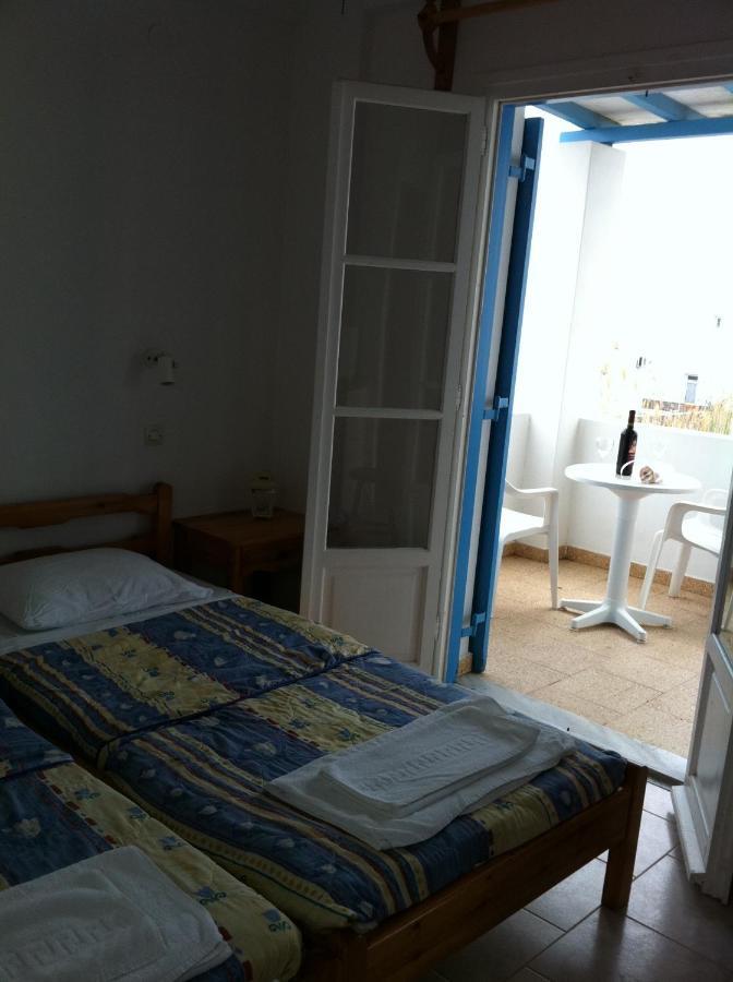 Studios Parian Blu