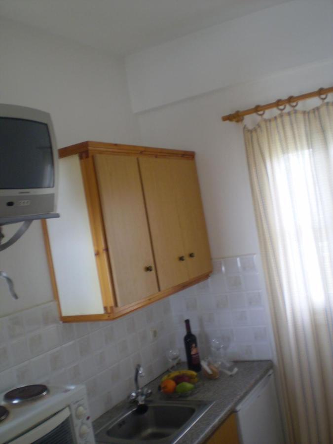 Studios Parian Blu Apartment Logaras