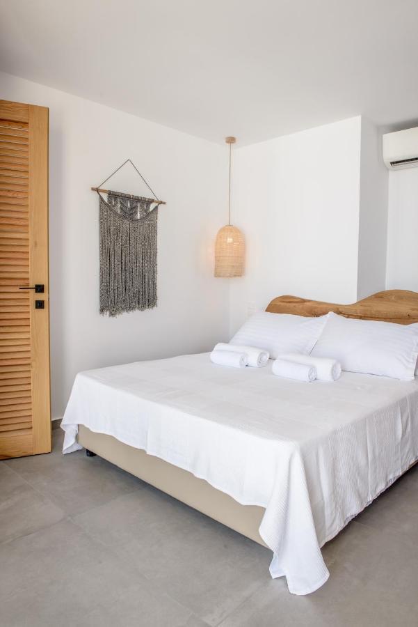 Laia Seafront Luxury * Agia Pelagia (Crete)