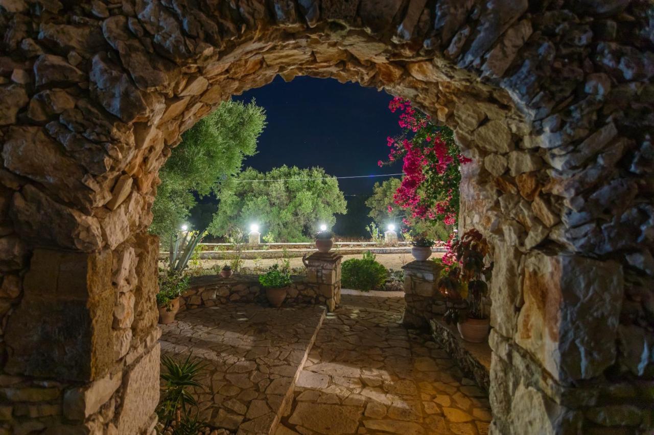 Louiza - Luxury Stone Villa *