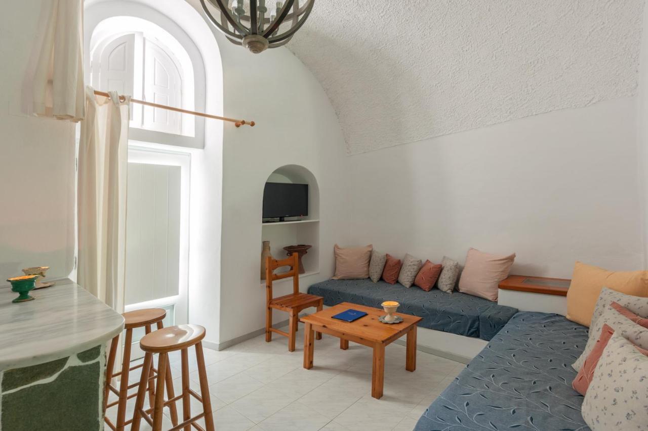 Vallas & Aparthotel 3*