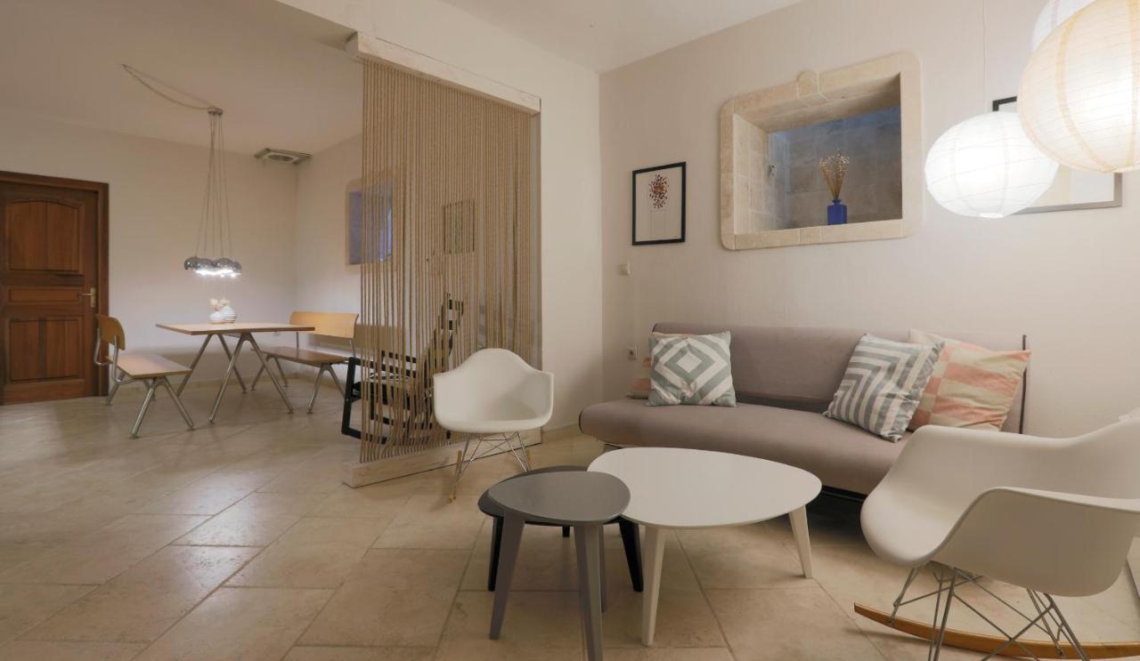Thelma, Trani Ammouda #feelslikehome Villa *