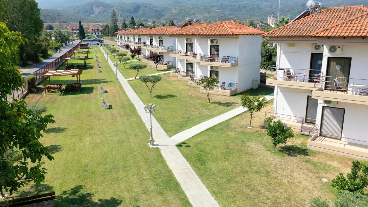 Hotel Olympion Melathron 2*