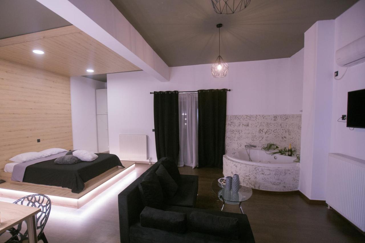 Hotel Cavallari Palace Acharnes