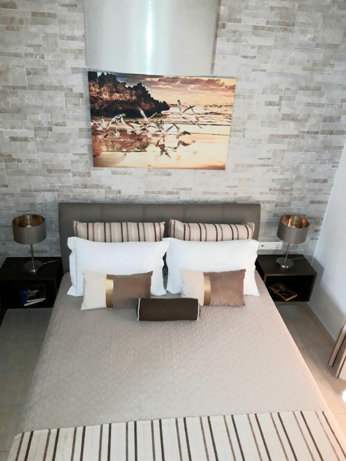 Apartment Euphoria *