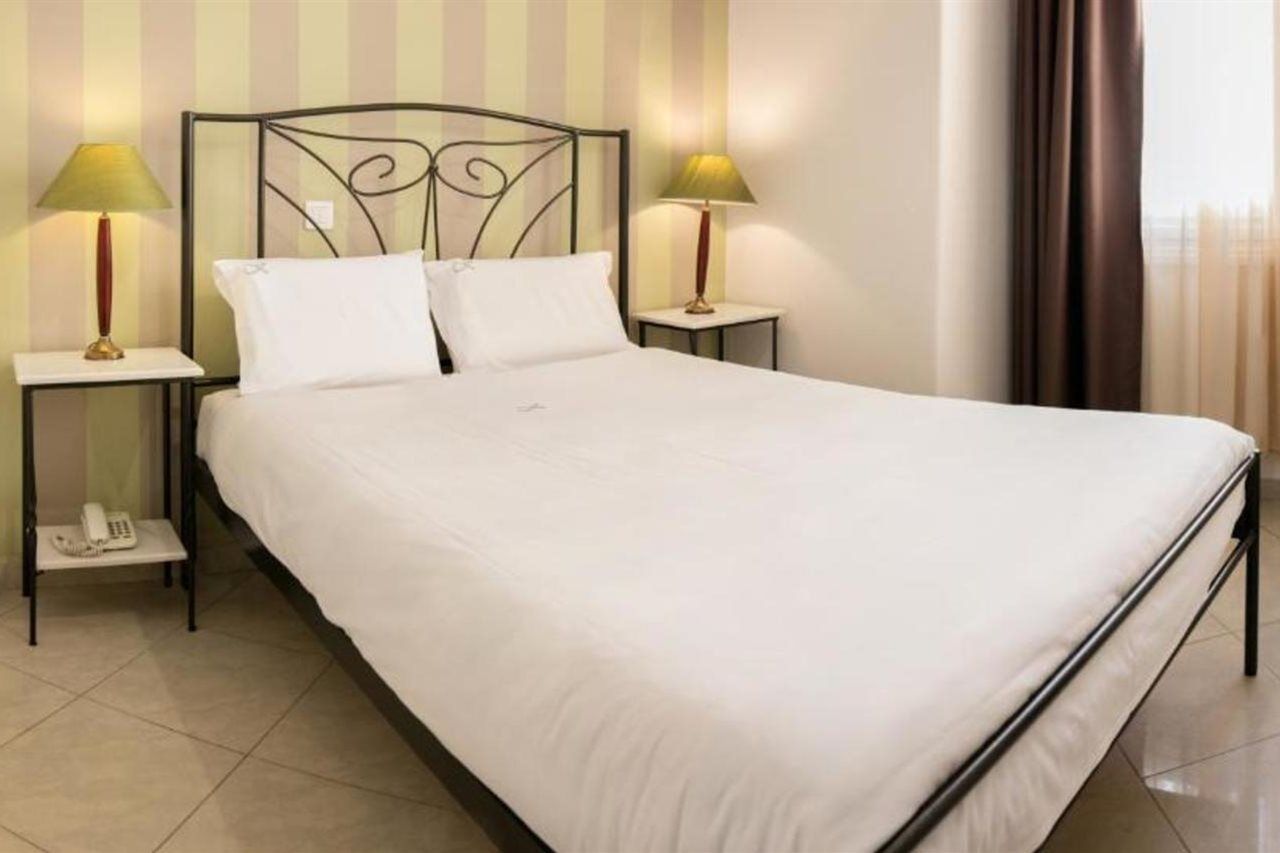 Hotel Kimon *
