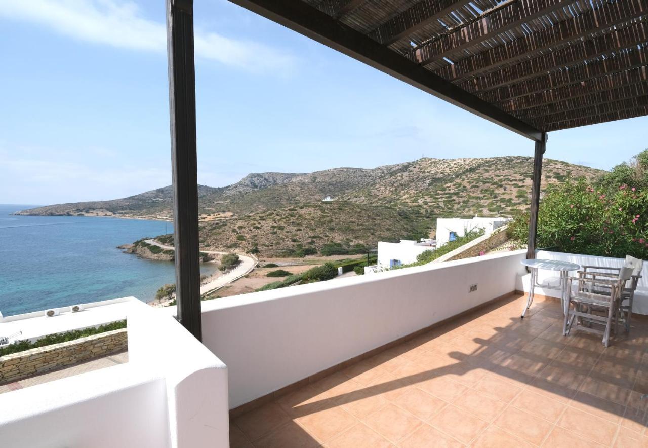 Nefeli Aparthotel 3*