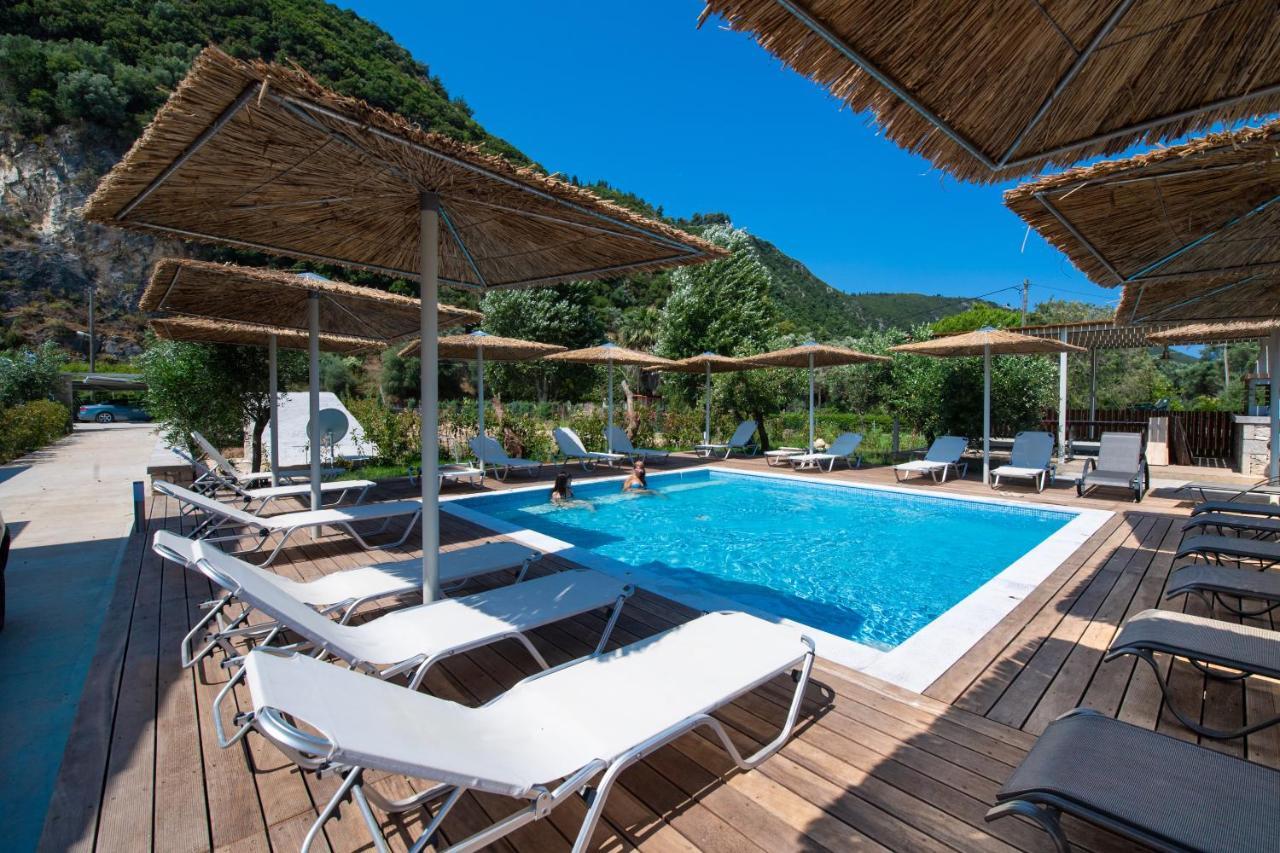 Kastro Maistro Hotel 2*