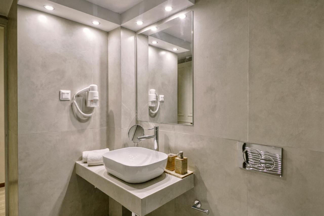 Aparthotel Eftichia &