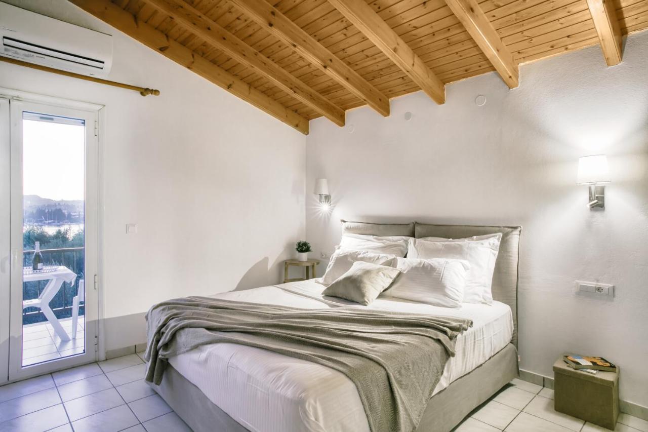 Aparthotel Eftichia &