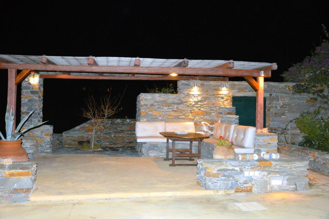 Seaside Stone Villa: Family Retreat With Pool And Terrace Holiday home *