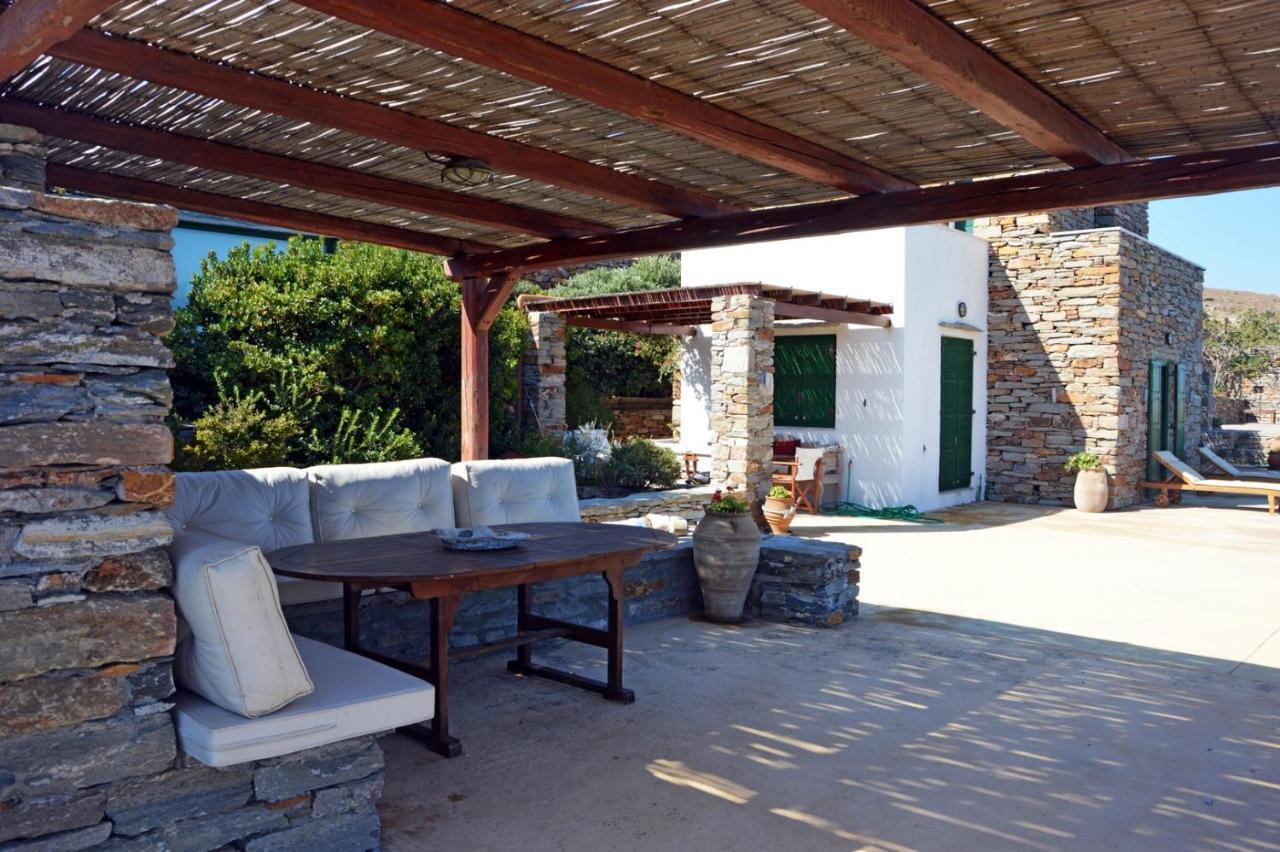 Seaside Stone Villa: Family Retreat With Pool And Terrace