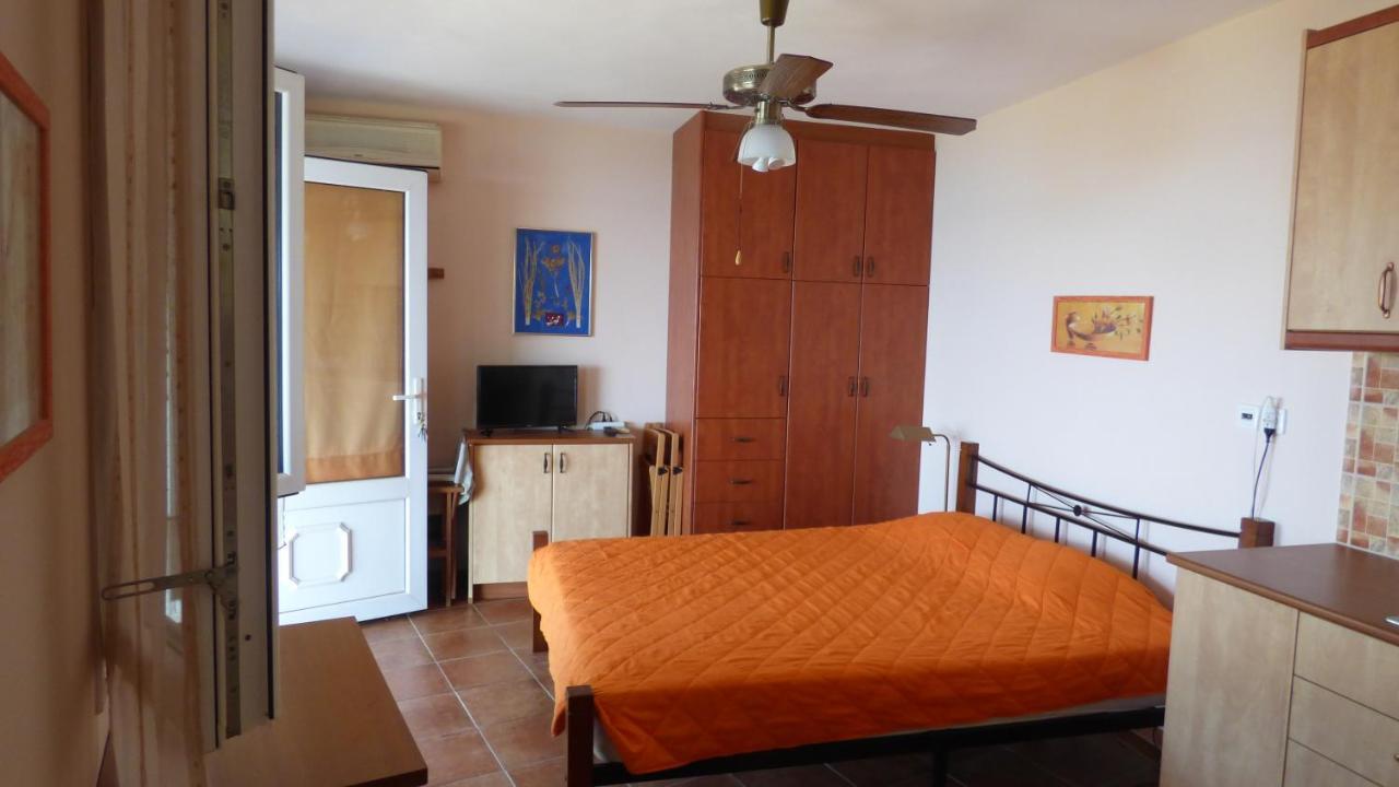 Apartment Chriason & Skyros