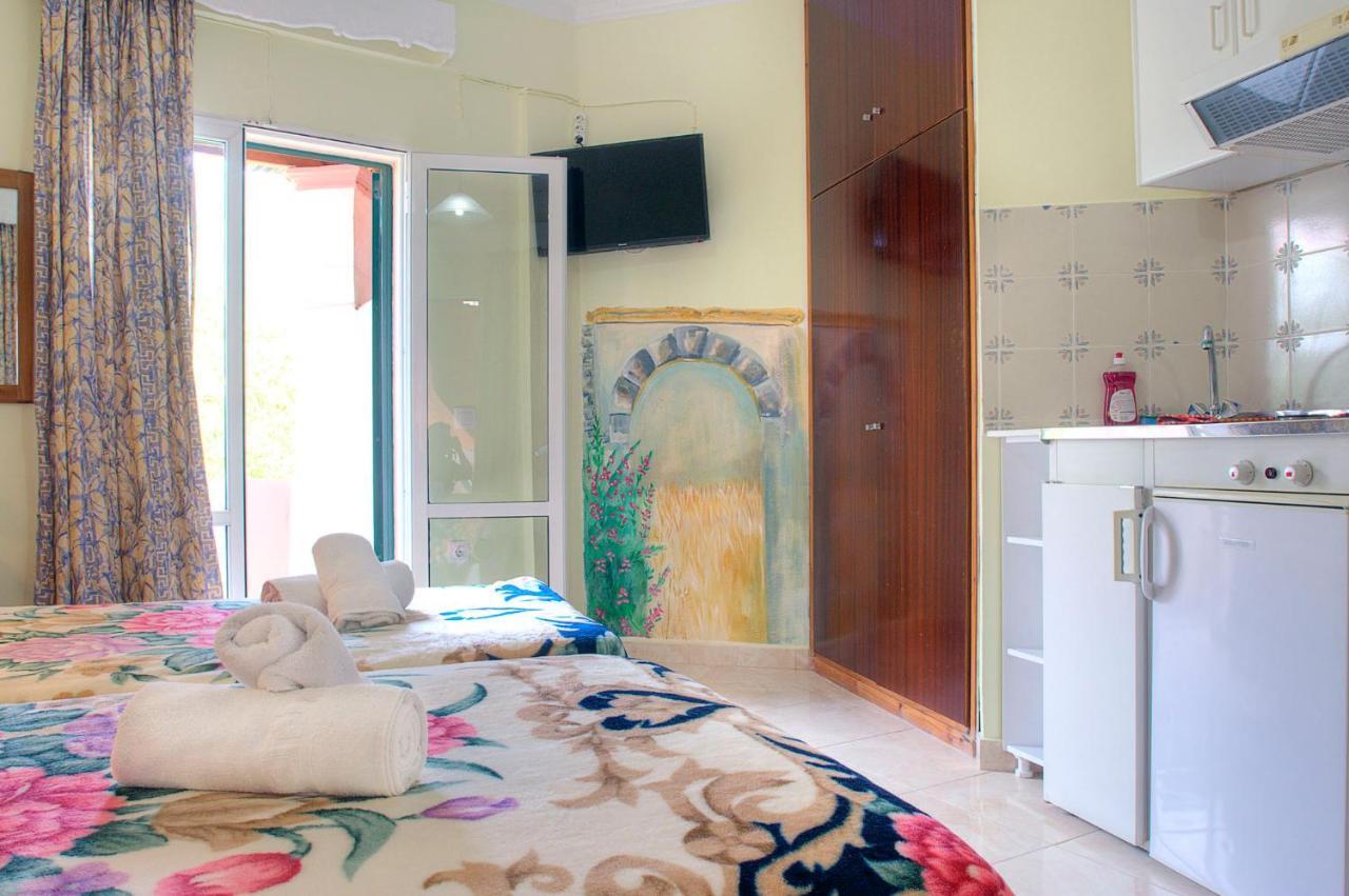 Aparthotel Delphi 4*