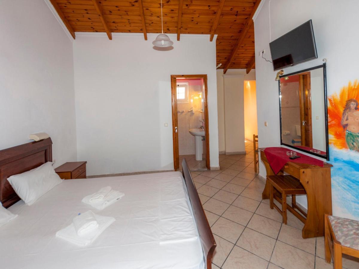 Aparthotel Delphi 4*