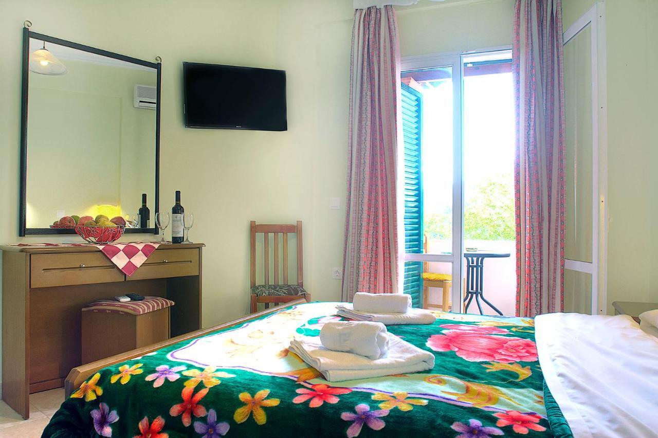 Aparthotel Delphi 4*